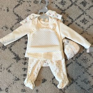 ‘My First Christmas’ 6-Piece Set